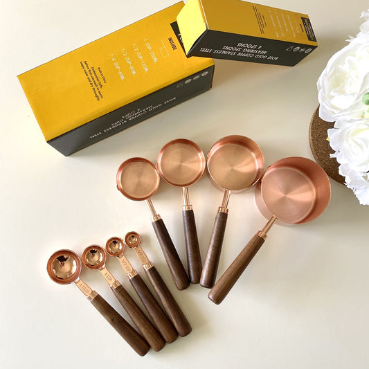 Stainless steel rose gold measuring cups and spoons