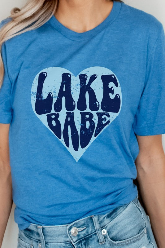 Lake Babe in Heart Water Vacation Graphic Tee Shirt