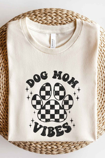 DOG MOM VIBES GRAPHIC TEE / T-SHIRT