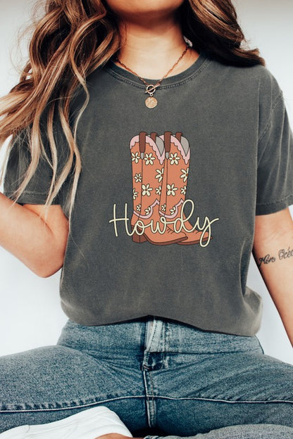 Howdy Large Cowgirl Boots Country Western Graphic Tee Shirt